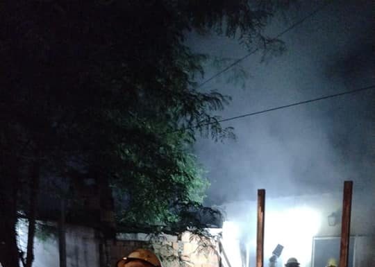INCENDIO DE VIVIENDA EN ESMERALDA Y TUCUMAN