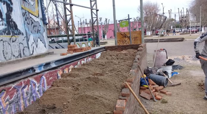 #AHORA CONSTRUCCIÓN DE RAMPA EN EL PASEO DE LA ESTACIÓN