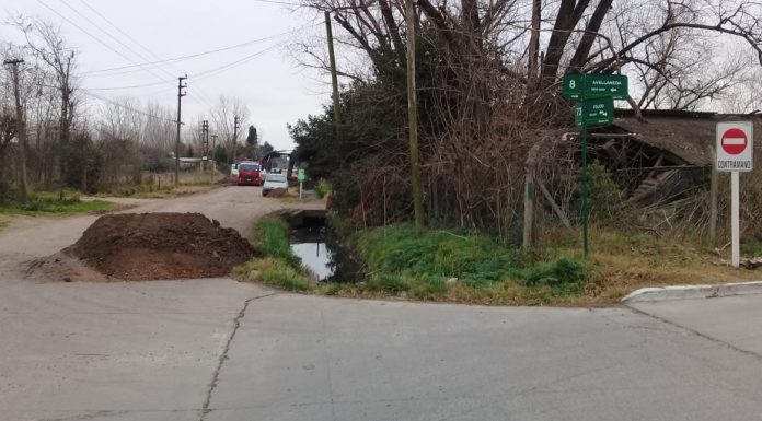 FALTA MUY POCO PARA TERMINAR EL ASFALTADO EN CALLE FEIJOO