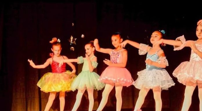 A SALA LLENA, SE REALIZÓ LA PRIMER JORNADA DEL FESTIVAL ANUAL DE DANZAS