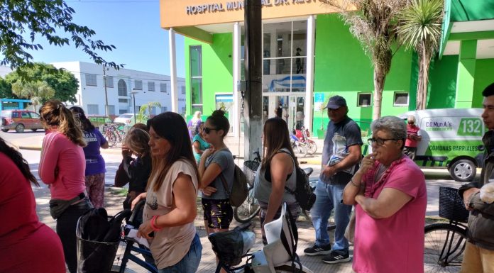 ENTREGA DE LÁCTEOS EN LA PAZA DEL PALYÓN