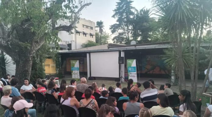 ASÍ SE VIVIÓ EL ‘CINE BAJO LAS ESTRELLAS’