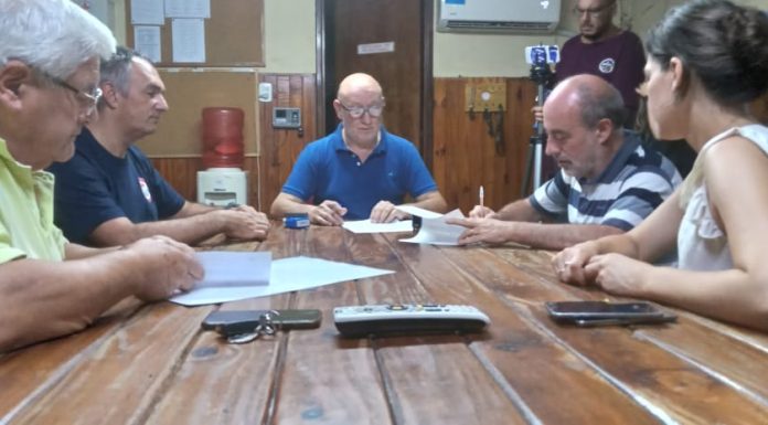 ENTREGA DE LA TASA SOLIDARIA A BOMBEROS