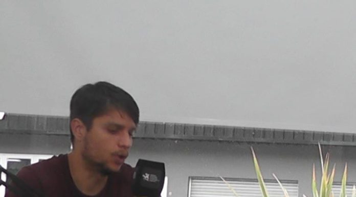 Seba Norbedo presentará su libro con canciones acústicas en el Roma