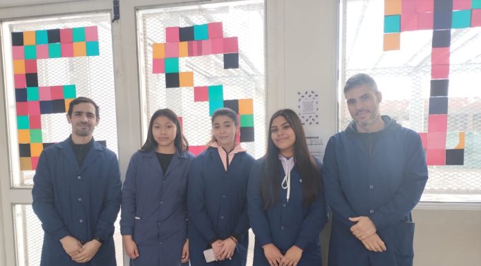Alumnas de la Escuela Técnica N°2 obtuvieron el primer puesto en la Feria Distrital