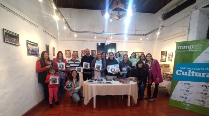ENTREGARON LIBROS A LAS ESCUELAS RURALES