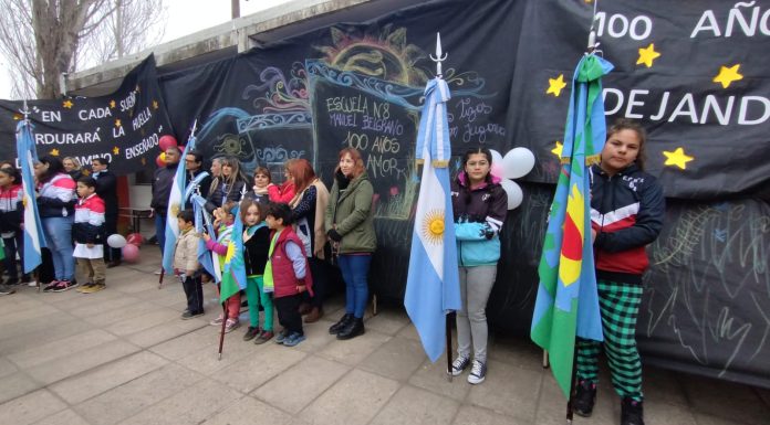 LA ESCUELA PRIMARIA N°8 CUMPLE 100 AÑOS
