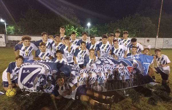 PABELLÓN FÚTBOL CON JUVENILES FINALIZA SU CAMPEONATO