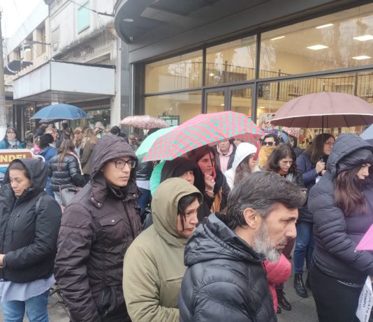 MOVILIZACIÓN EN DEFENSA DEL CEC: SUTEBA MARCOS PAZ SE REÚNE CON AUTORIDADES DEL CONSEJO ESCOLAR