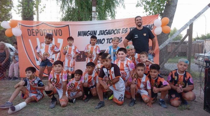 CIERRE DE AÑO Y ENTREGA DE TROFEOS EN EL CLUB DEPORTIVO LA PAZ