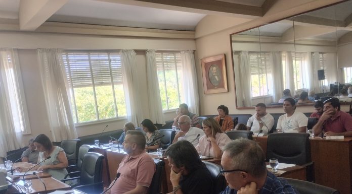 SESIÓN EXTRAORDINARIA EN EL HCD PARA DISCUTIR SOLUCIONES CONCRETAS A LA CRISIS HÍDRICA