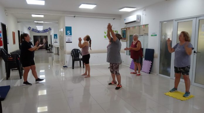 CONTINÚA EL PROGRAMA PUENTES SALUDABLES, UN ESPACIO DE EJERCICIOS ADAPTADOS PARA MEJORAR LA CALIDAD DE VIDA