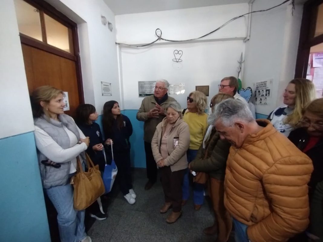 WhatsApp Image 2025-10-28 at 16.07.53 (1)