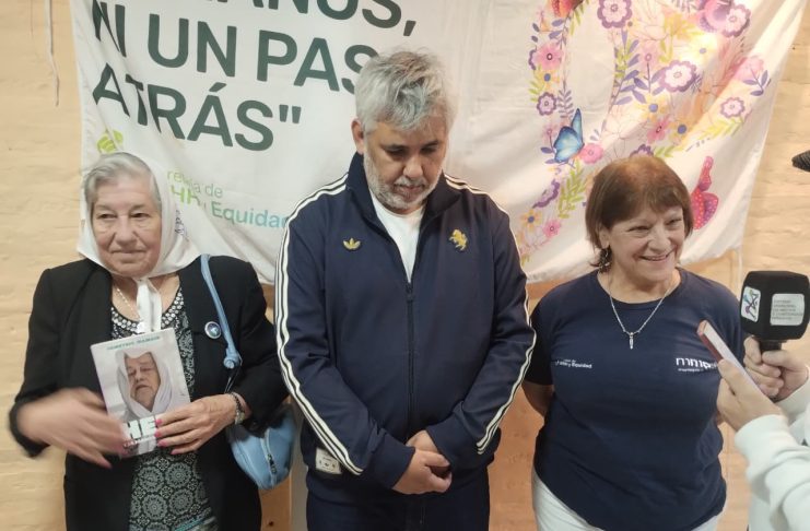 SE PRESENTÓ EL LIBRO ´HEBE Y LA FÁBRICA DE SOMBREROS´
