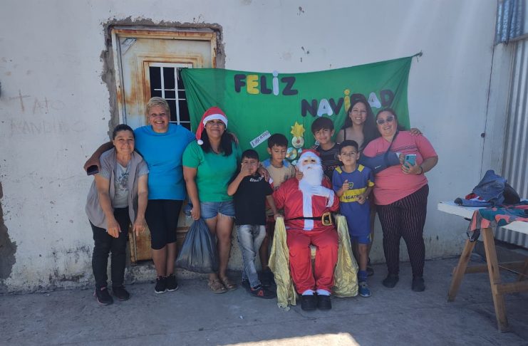 PAPÁ NOEL RECORRIÓ LA UMI DE DON ROLANDO