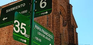 SE IMPUSO EL NOMBRE ‘PAPA FRANCISCO’ A LA CALLE 9 DE JULIO