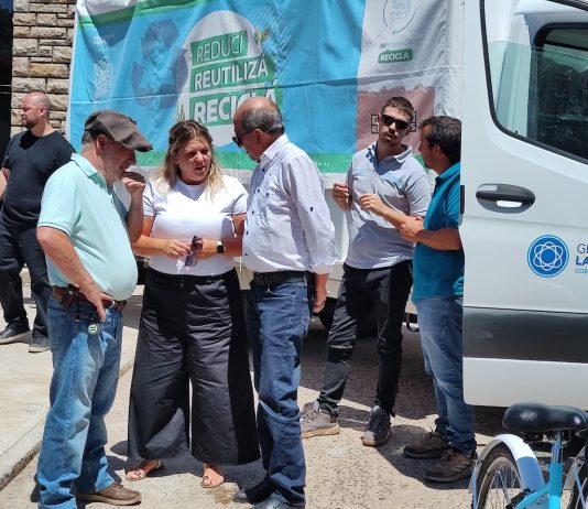 KICILLOF ENTREGÓ EQUIPAMIENTO EN LAS HERAS