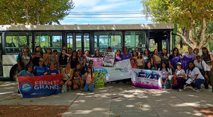 8M: PARTIERON LAS MUJERES DE MARCOS PAZ A LA MARCHA NACIONAL
