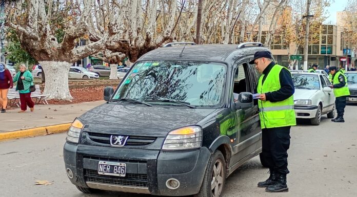 REALIZARON UNA JORNADA DE CONCIENTIZACIÓN POR EL DÍA DE LA SEGURIDAD VIAL