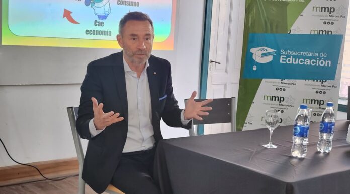 CHARLA DE ECONOMÍA DE JUAN ENRIQUE