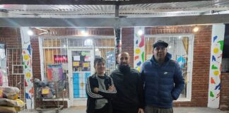 ABRIÓ UNA PARRILLA EN EL BARRIO LA CAPILLA