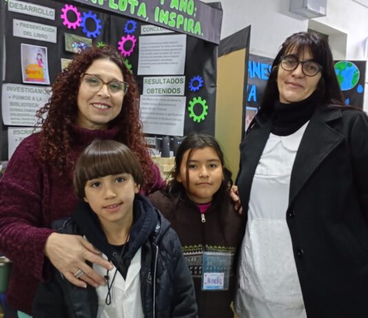 LA FERIA DISTRITAL DE ARTES, CIENCIA Y TECNOLOGÍA REUNIÓ A ESCUELAS DE TODO MARCOS PAZ EN LA EP Nº17