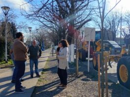 EL MUNICIPIO INCORPORÓ DOS NUEVAS MOTONIVELADORAS PARA EL MANTENIMIENTO DE CALLES