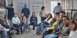 CHARLA CON VETERANOS DE GUERRA Y DIRIGENTES POLÍTICOS LOCALES SOBRE SOBERANÍA