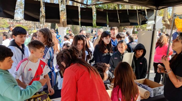 UNA JORNADA POR EL DÍA MUNDIAL DE LA PREVENCIÓN DEL SUICIDIO REUNIÓ A ESTUDIANTES E INSTITUCIONES