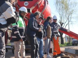 VISITA DEL MINISTRO GABRIEL KATOPODIS A LAS OBRAS DE ENTUBADO DE AMEGHINO Y RIVADAVIA