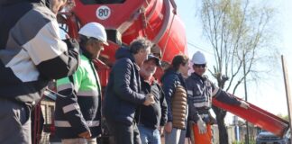 VISITA DEL MINISTRO GABRIEL KATOPODIS A LAS OBRAS DE ENTUBADO DE AMEGHINO Y RIVADAVIA