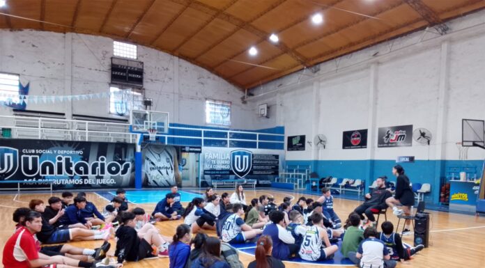 CHARLA CON LA CAMPEONA DE LA LIGA NACIONAL DE BÁSQUET Y COLECTA BENÉFICA EN EL CLUB UNITARIOS
