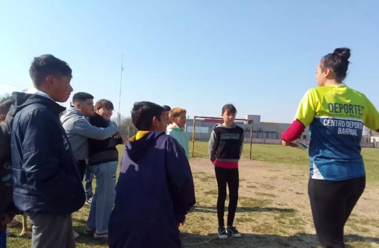 FELIZ DÍA DEL PROFESOR Y LA PROFESORA DE EDUCACIÓN FÍSICA